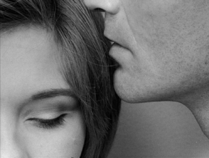 #23_MM_Une femme mariée_04